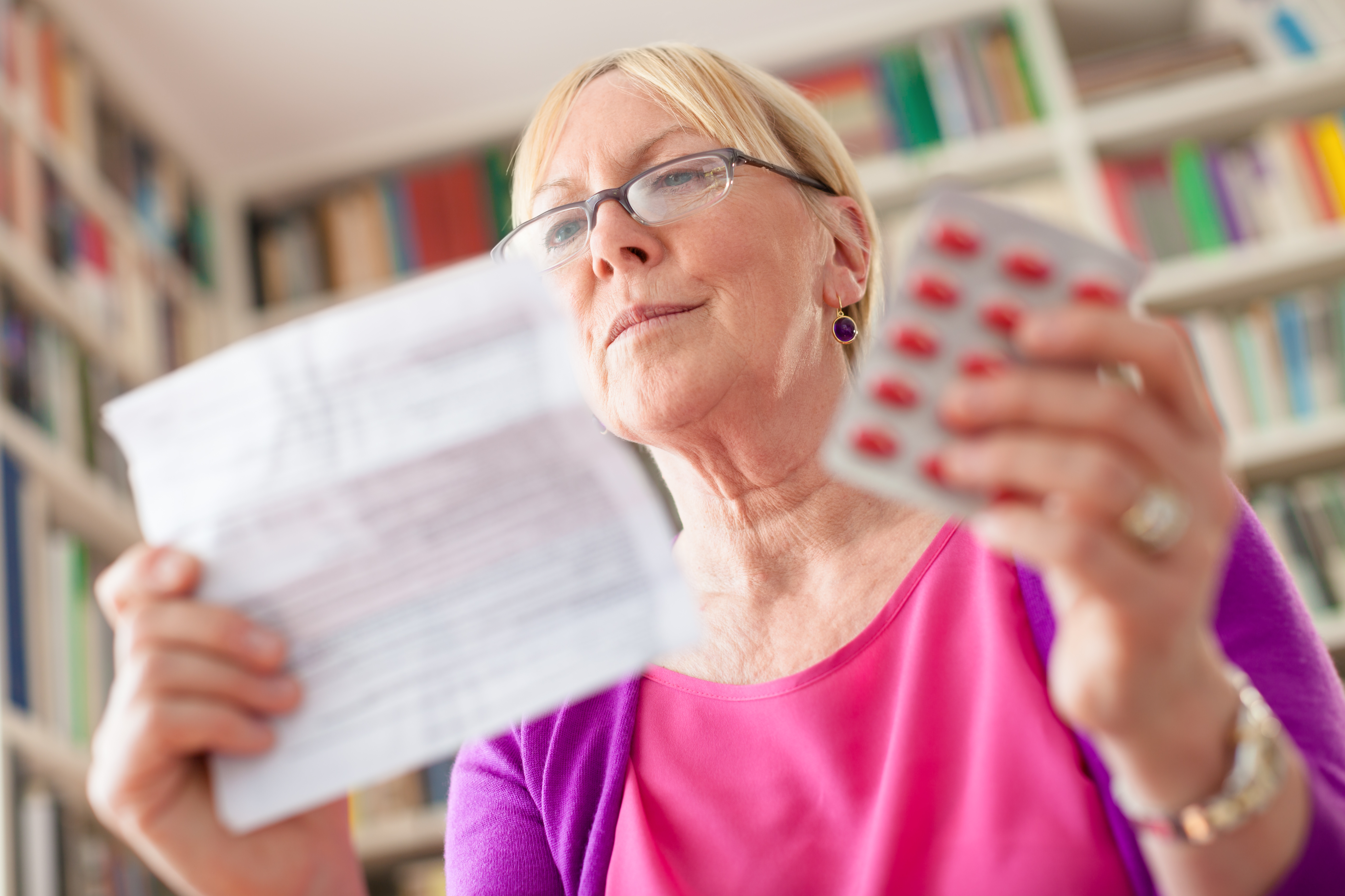 July/August 2017 Report: Doctors and Pharmacists underused for drug costs First results from U-M/AARP National Poll on Healthy Aging reveals opportunities for patients to speak up, professionals to aid more.